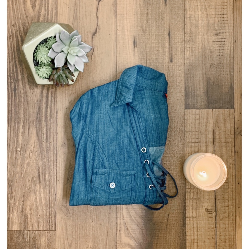 NWOT long sleeve denim blouse